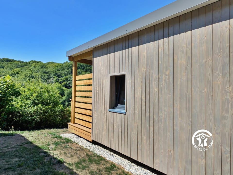 Chalet 26 Le Berthevin, Camping de Coupeau, 4 personnes House in Pays de la Loire