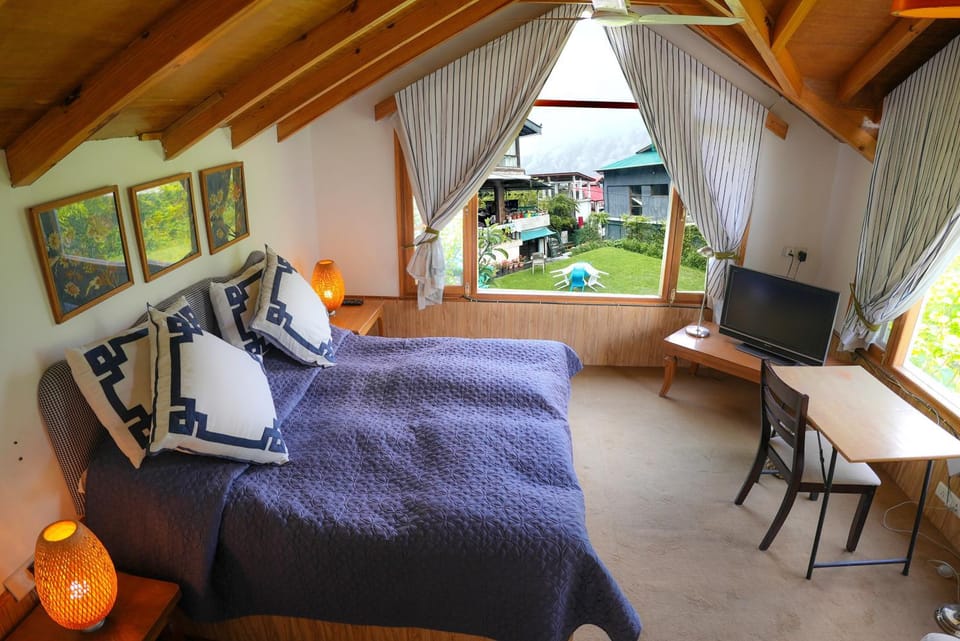 View (from property/room), Bedroom, Garden view
