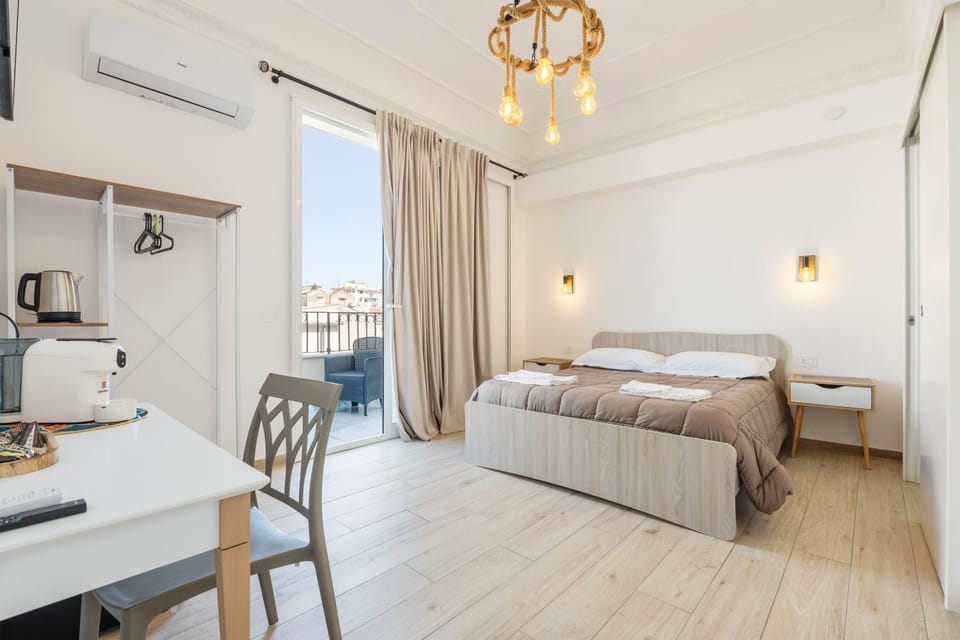 Living room, Bedroom