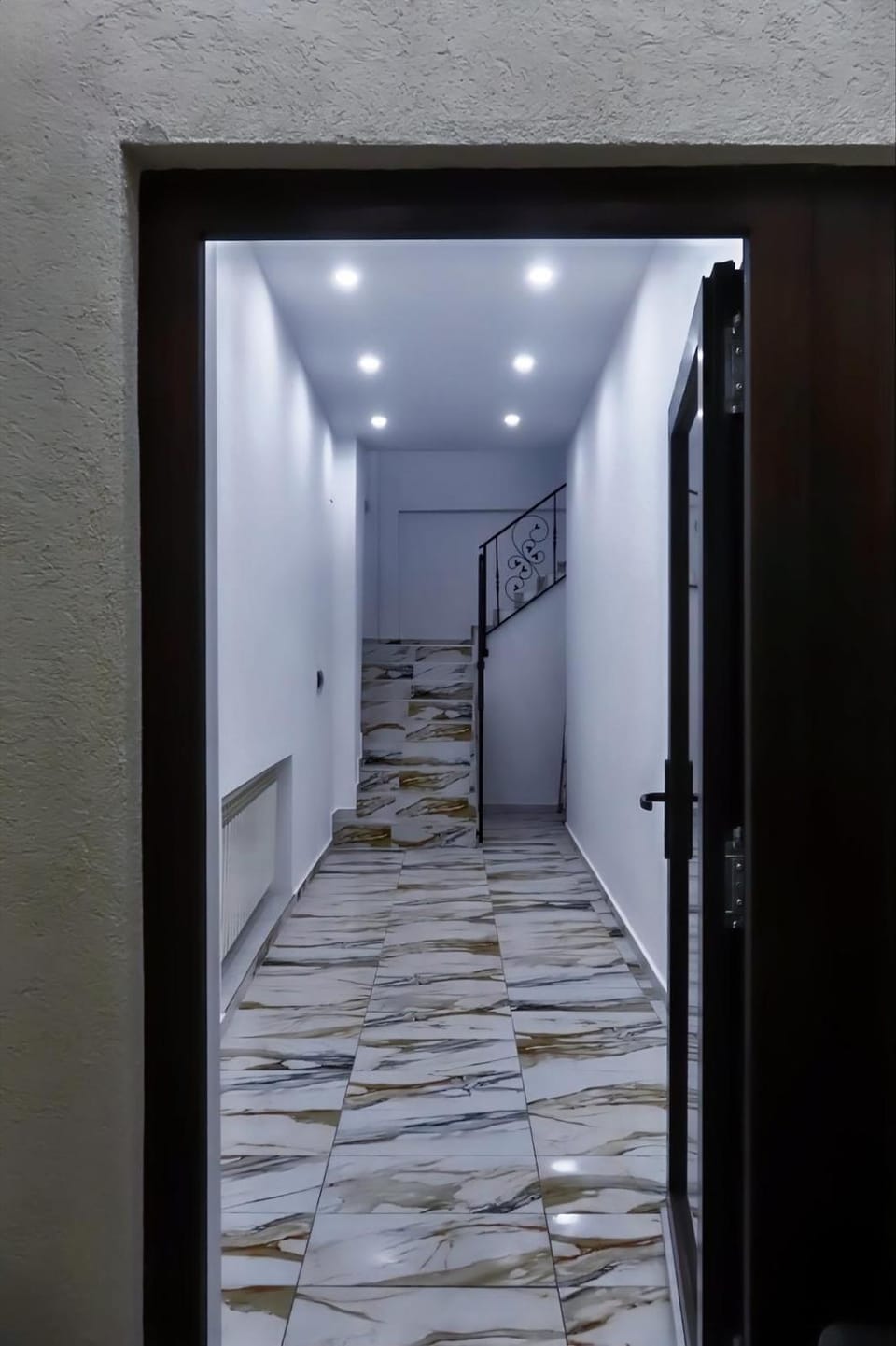 Maryon Bed and Breakfast in Constanta