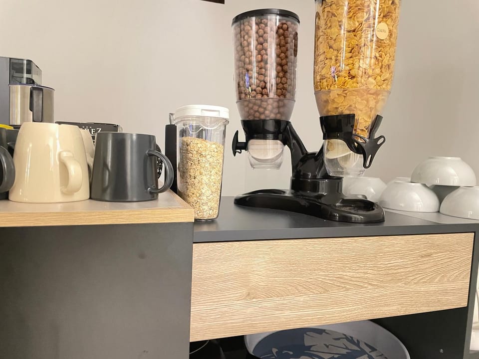 Coffee/tea facilities, Breakfast, Buffet breakfast, Italian breakfast