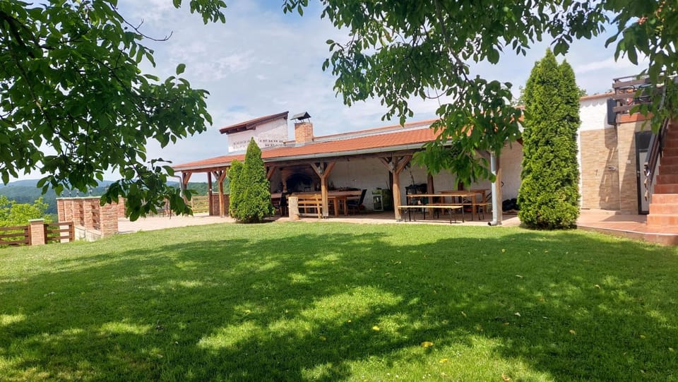 Kuća za odmor Tihi raj House in Brod-Posavina County, Croatia