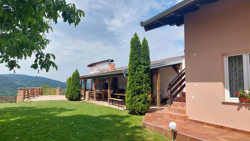 Kuća za odmor Tihi raj House in Brod-Posavina County, Croatia