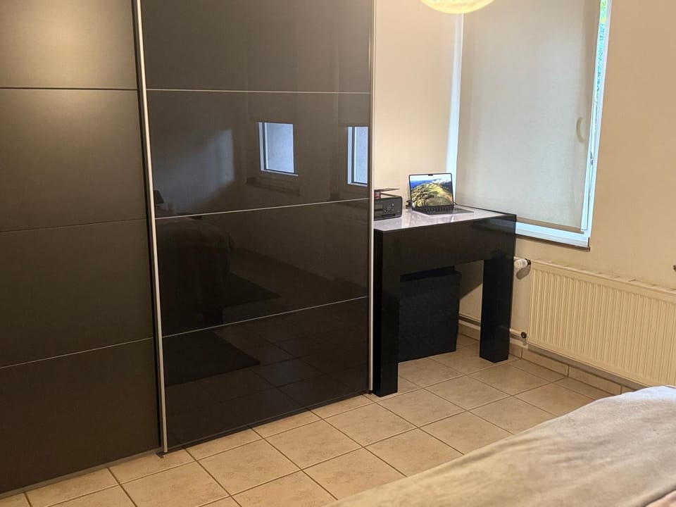 Bedroom, wardrobe