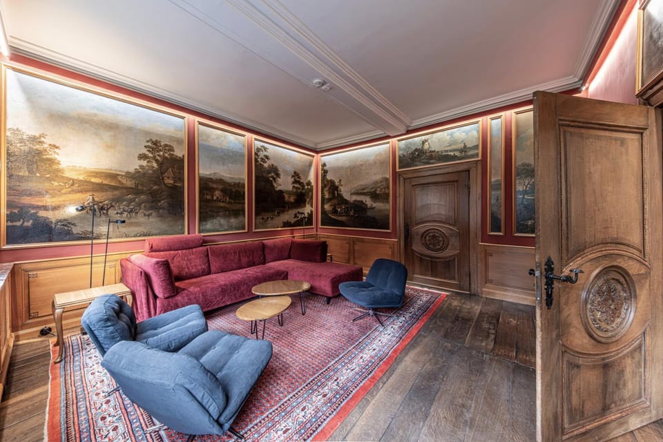 TV and multimedia, Living room, Seating area