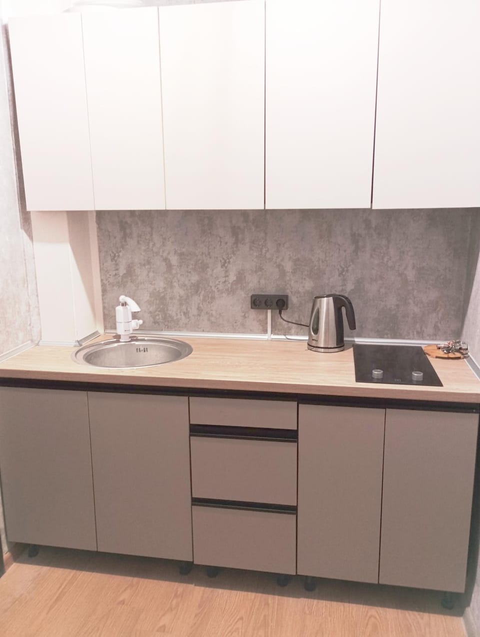 Coffee/tea facilities, Kitchen or kitchenette