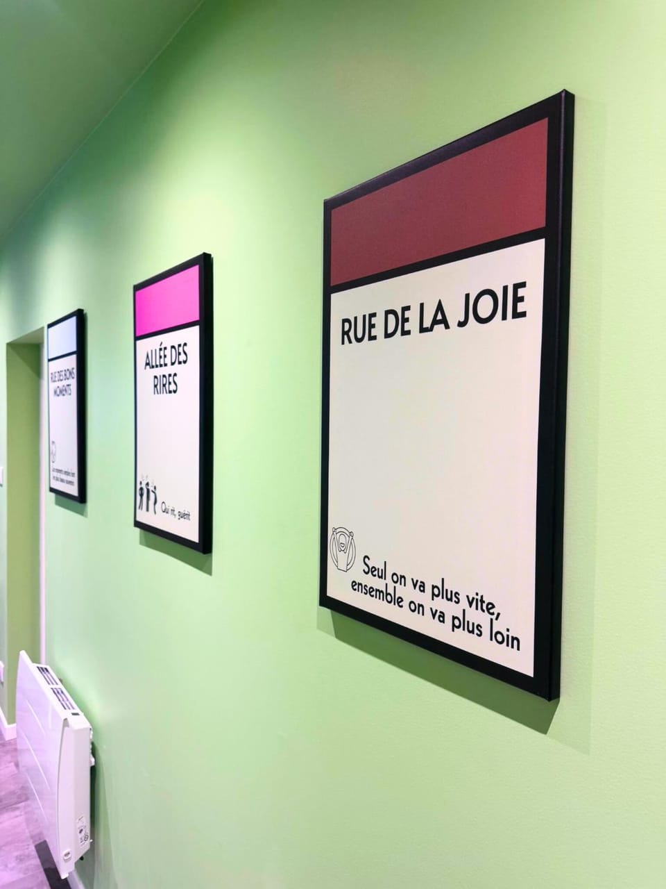 Logo/Certificate/Sign