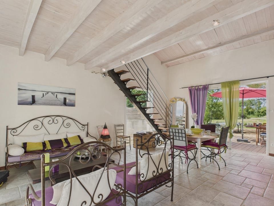 Communal lounge/ TV room, Living room