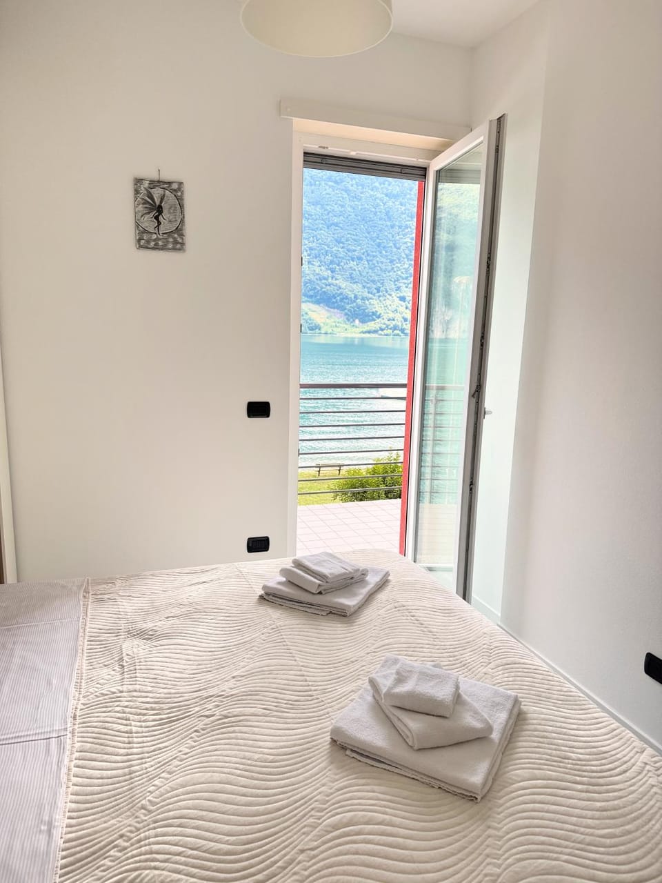 Bed, Natural landscape, Bedroom, Mountain view