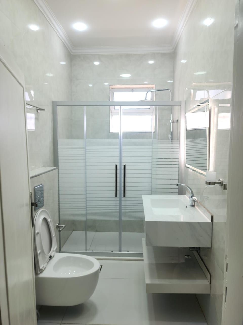 Shower, Toilet, Bathroom, bidet