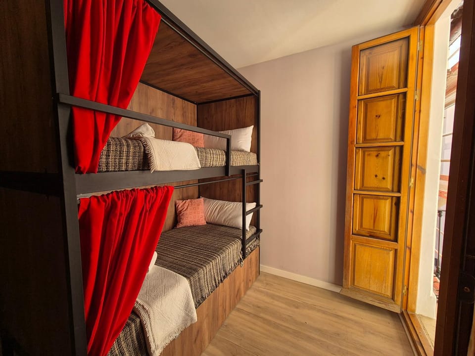Posada de la Luna Hostel in Granada
