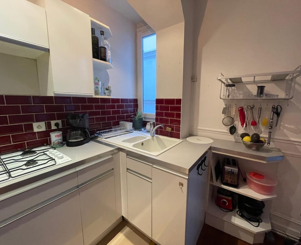 Love Montmartre Apartment in Paris