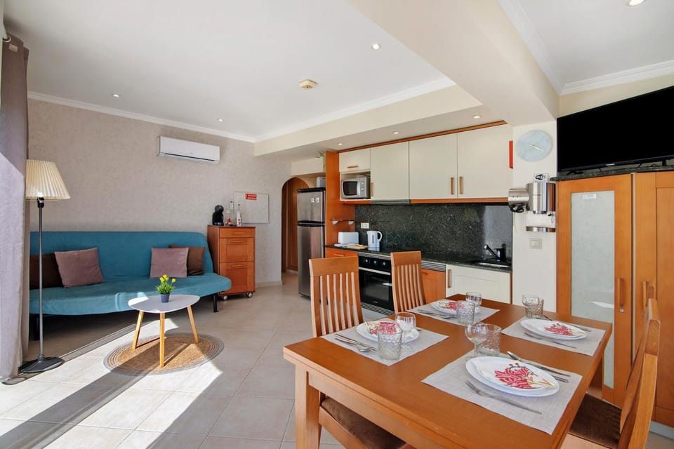 Property building, Living room