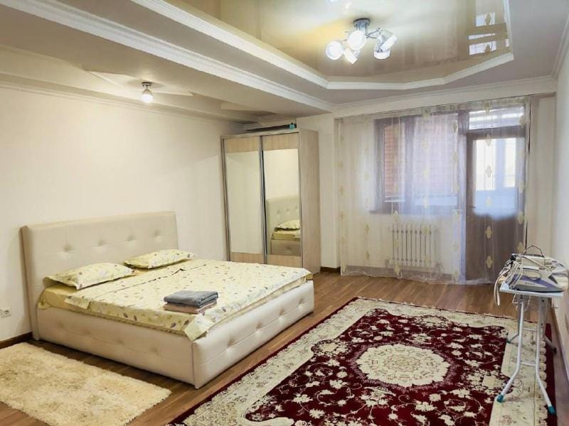 Bed, Balcony/Terrace, Photo of the whole room, Bedroom, flat iron, towels, wardrobe, air conditioner