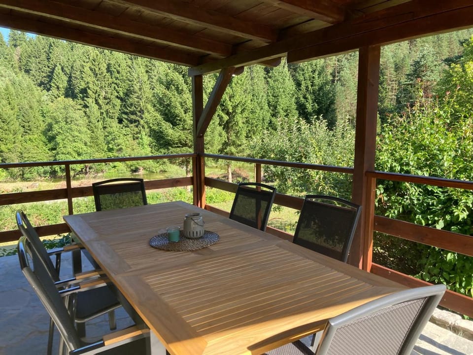 Natural landscape, View (from property/room), Balcony/Terrace, Garden view