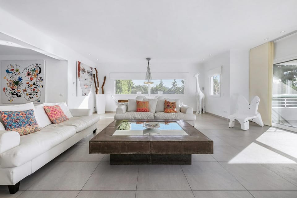 Elevated Living: 5 Br Villa in Ibiza City, 1275 Villa in Ibiza