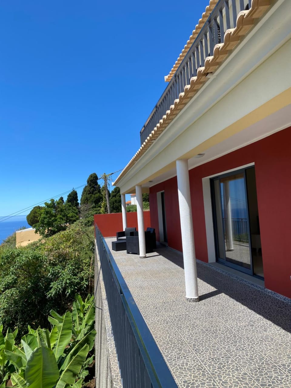 Property building, View (from property/room), Balcony/Terrace, Sea view