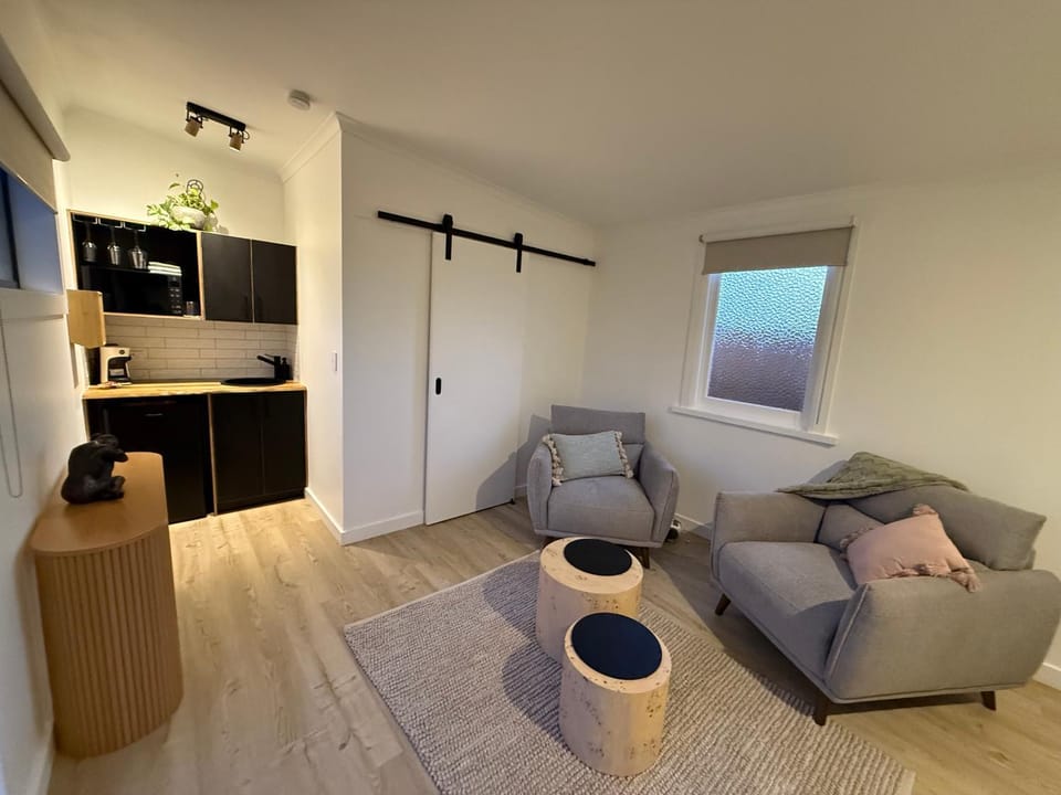 Mont-Eggo Boutique Garden Studio Bed and Breakfast in Tasmania