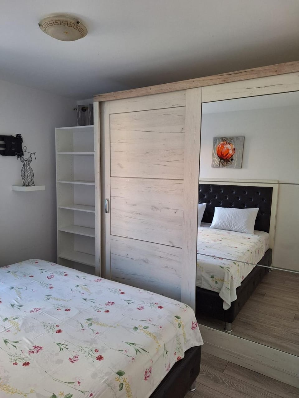 Bed, Photo of the whole room, Bedroom, wardrobe