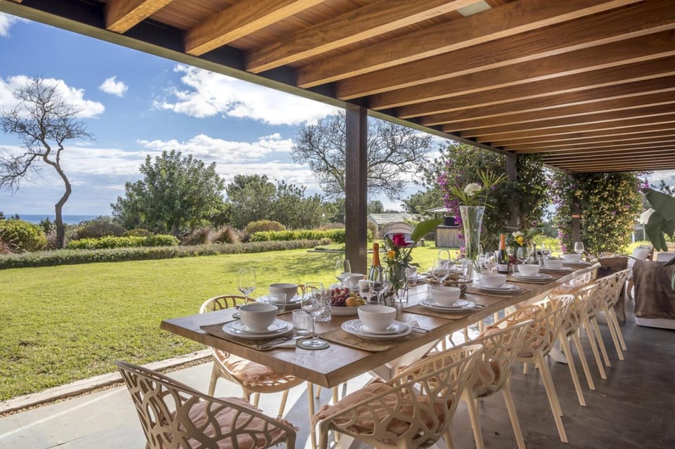 Luxury 9 Bedroom Villa in Ibiza City, 1250 Villa in Ibiza