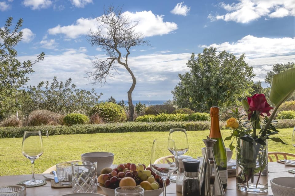 Luxury 9 Bedroom Villa in Ibiza City, 1250 Villa in Ibiza