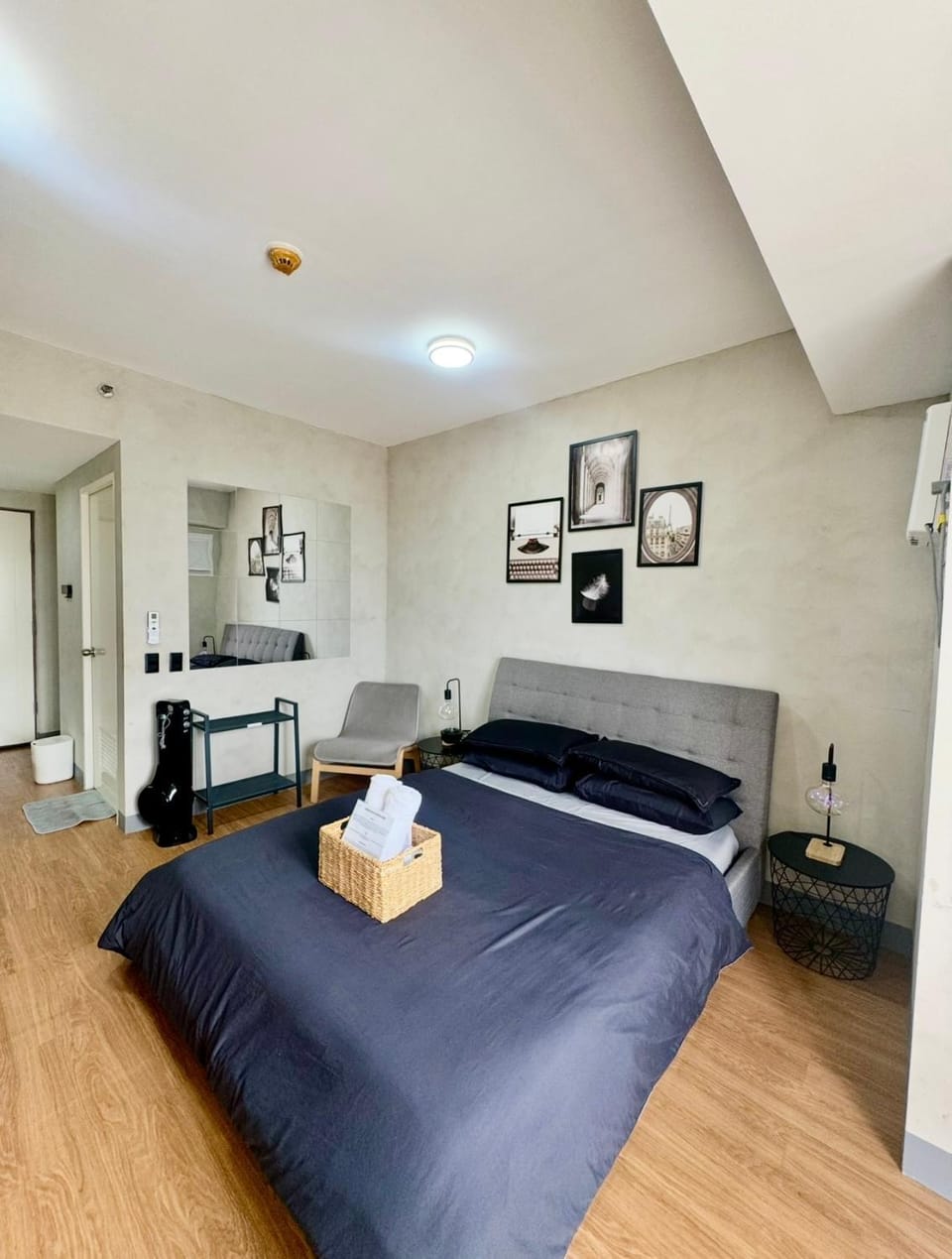 Bed, Bedroom