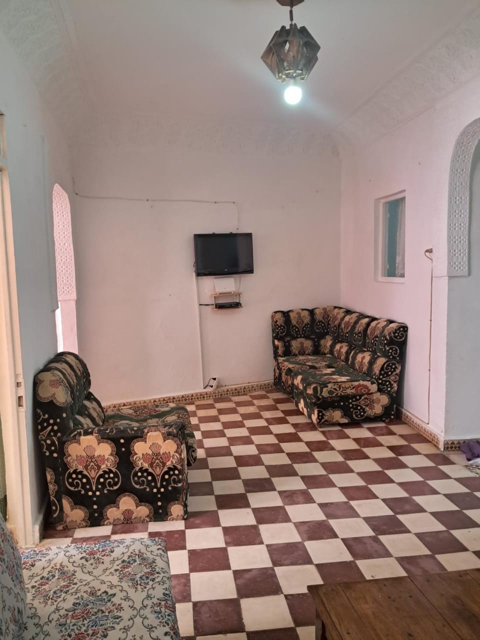 Communal lounge/ TV room