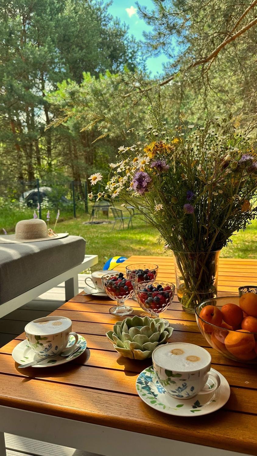 Spring, Day, Garden, Food and drinks