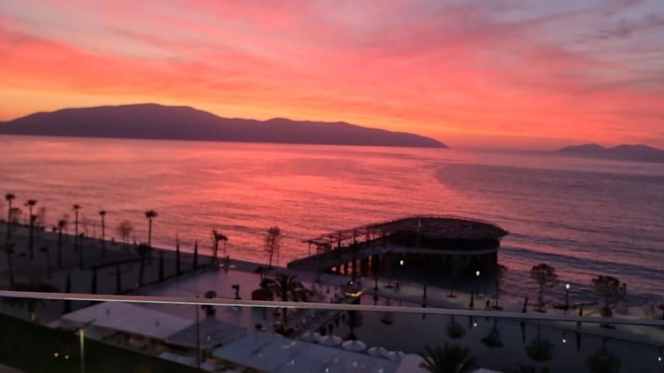 Beachfront Apartment 140 metters with Big veranda and big balcony seafront Apartment in Vlorë