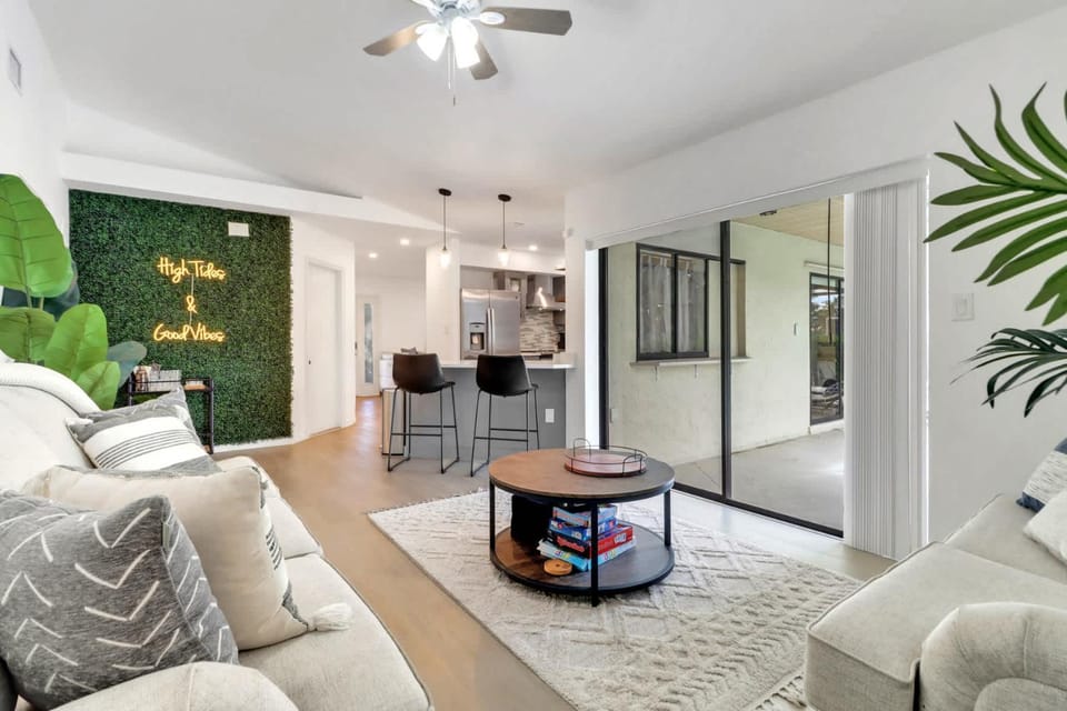 High Tide - 3 Br Sleeps 6 - Private Pool - Games House in Naples