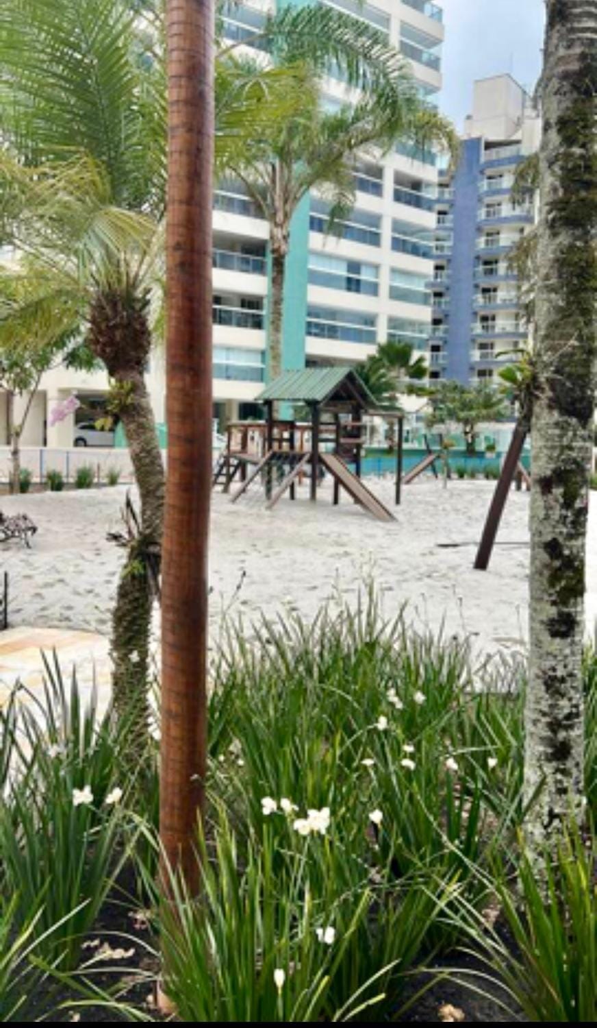Apartamento em lindo condomínio na Riviera de São Lourenco Apartment in Bertioga
