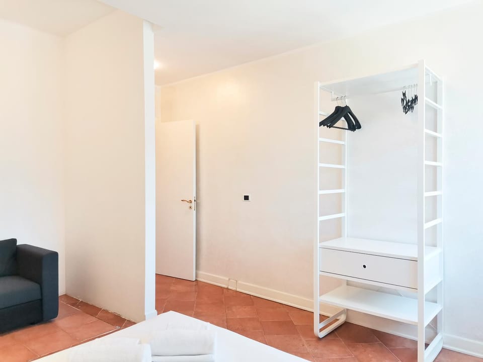 Bed, Photo of the whole room, Bedroom, wardrobe