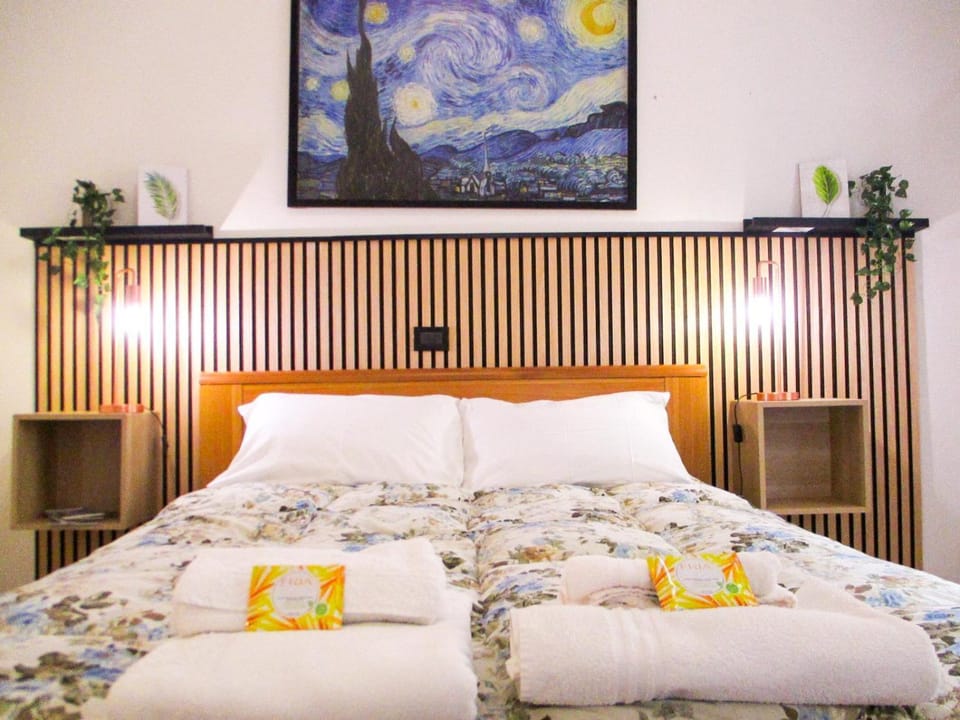 Bed, Decorative detail, Bedroom