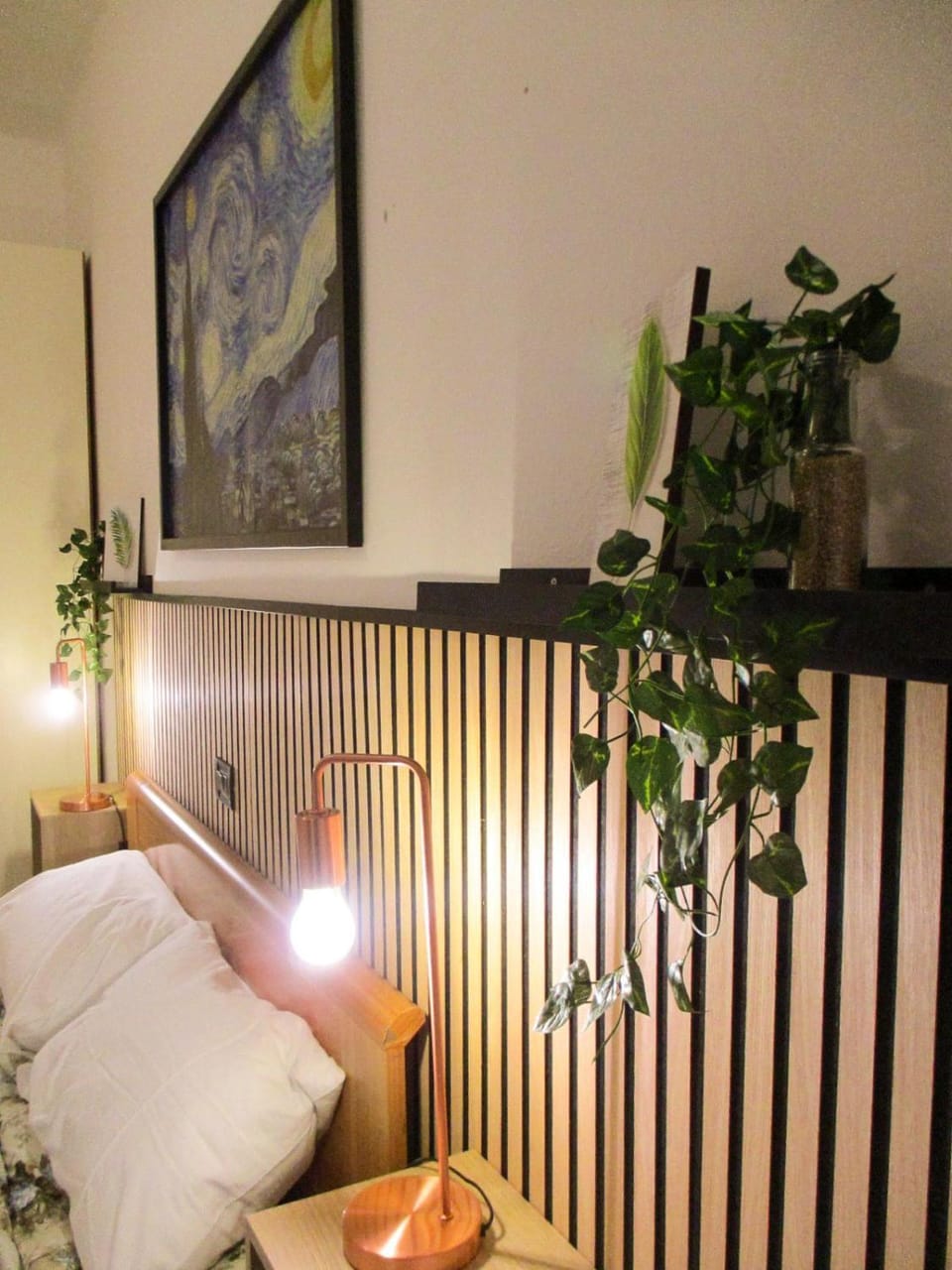 Bed, Floor plan, Bedroom