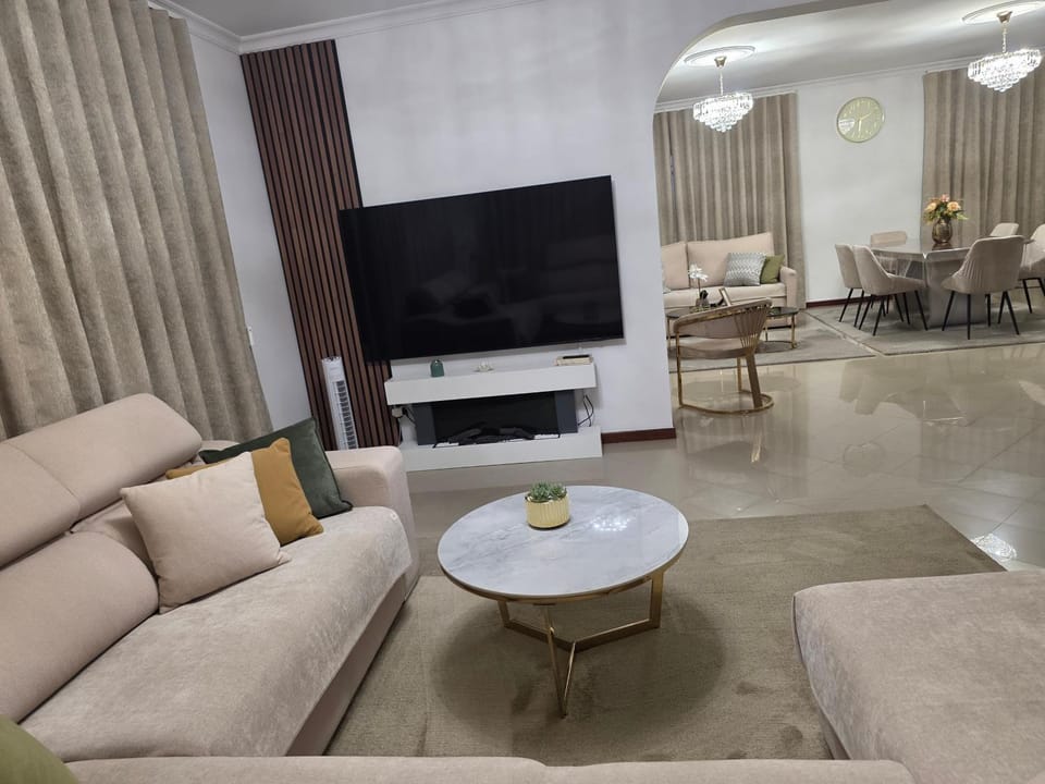 TV and multimedia, Living room
