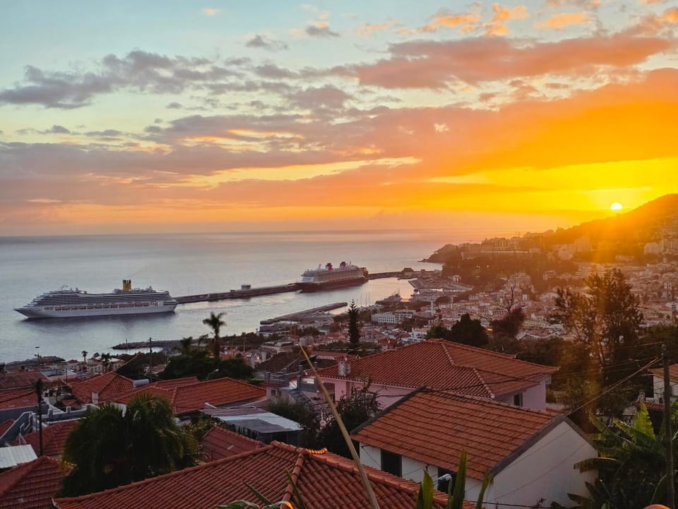 City view, Sea view, Sunset