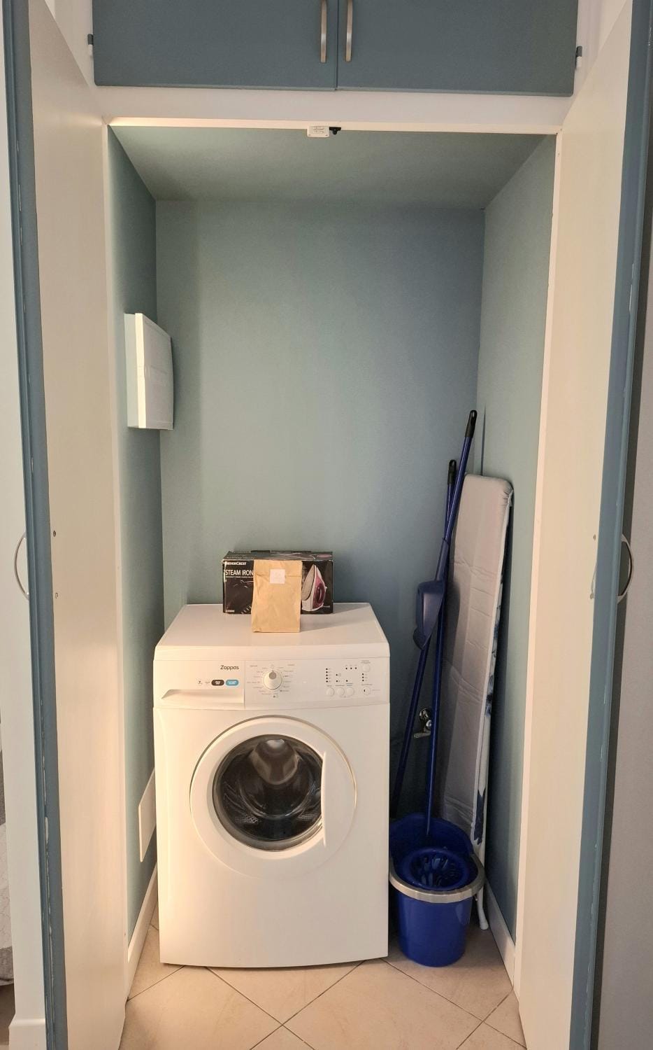 flat iron, washing machine