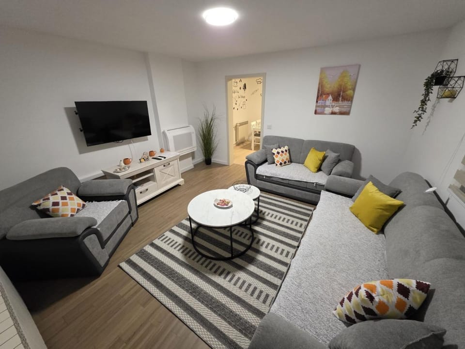 Apartman - stan na dan Four H Apartment in Sarajevo