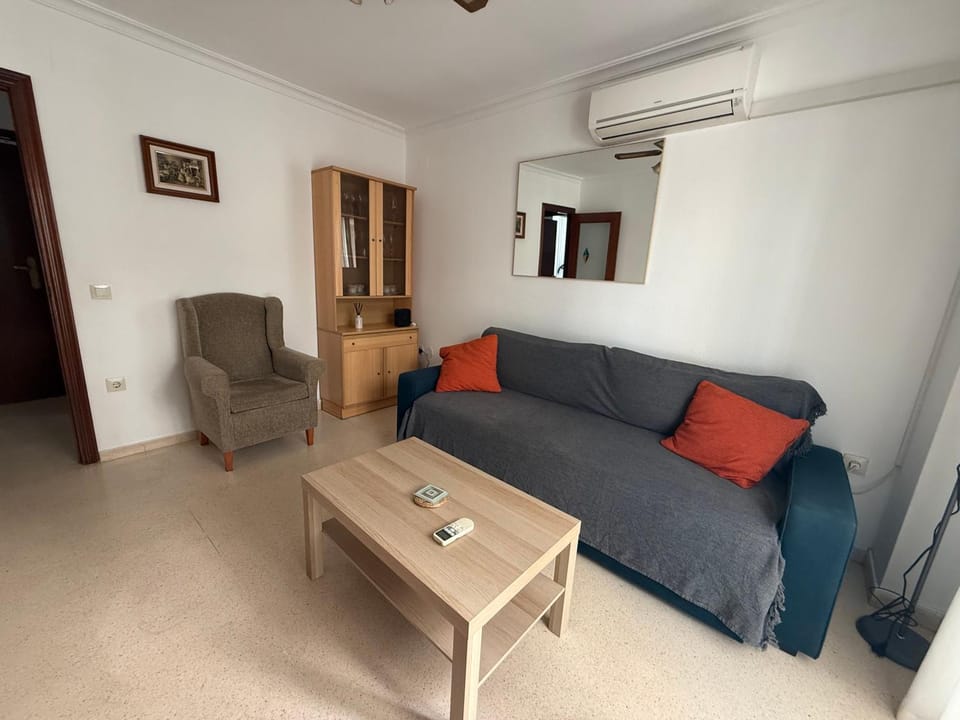 Living room, air conditioner