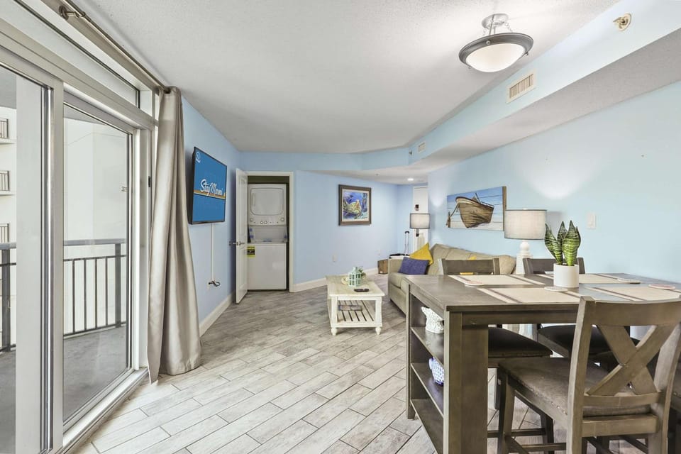 High Seas by StayMareni - Oceanfront Escape House in Myrtle Beach