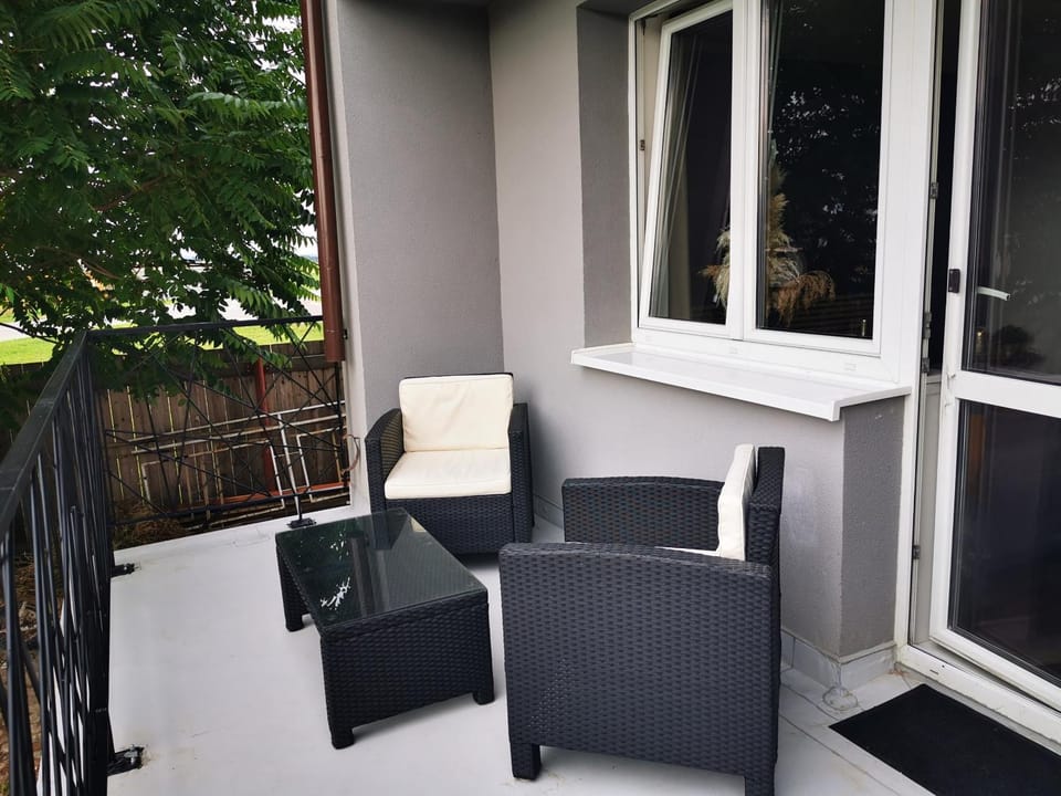 Balcony/Terrace, Balcony/Terrace