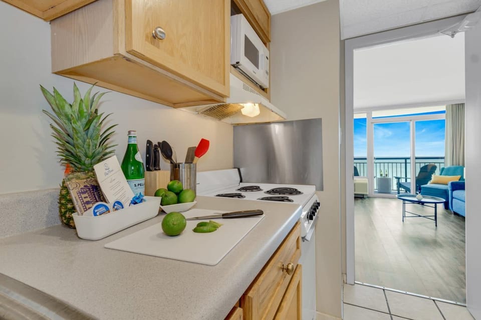 Siren's Call by StayMareni - Oceanfront Suite House in Myrtle Beach
