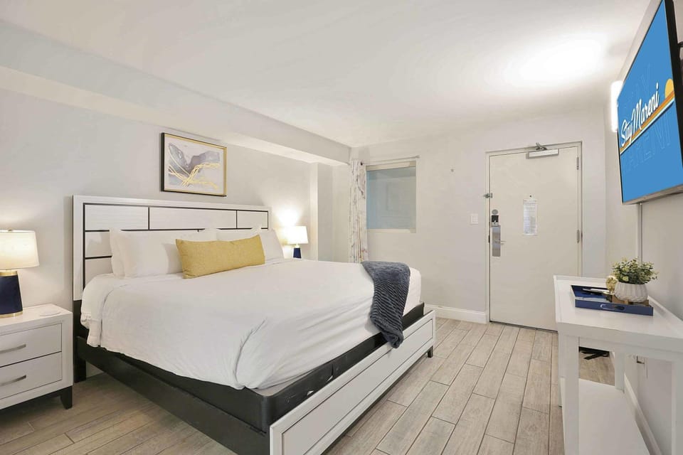 Vermosa by StayMareni - Oceanfront Suite House in Myrtle Beach