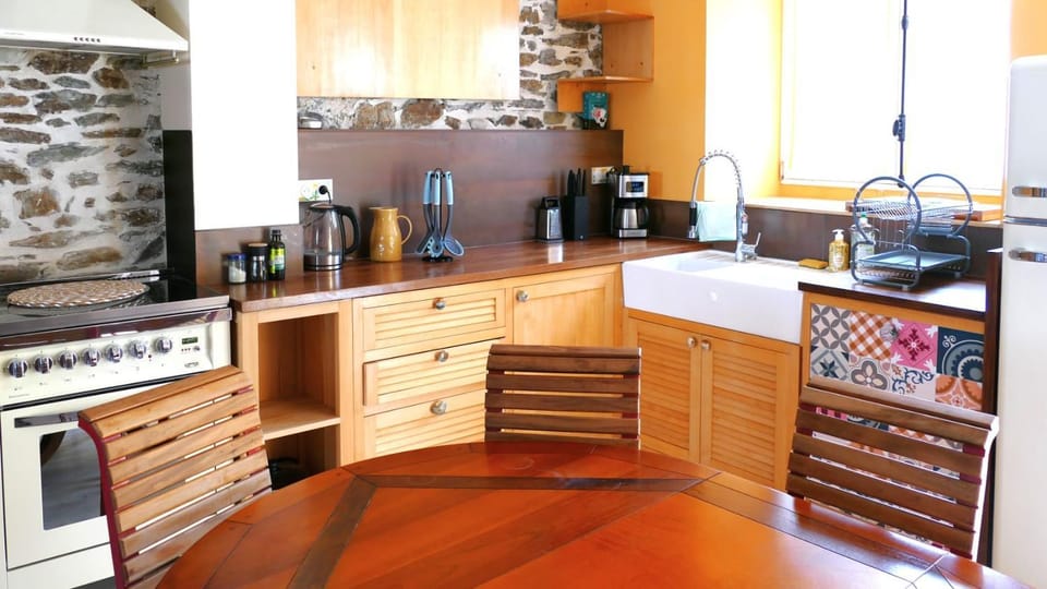 Chez Jasmine joli chapeau L'estive Apartment in Catalonia