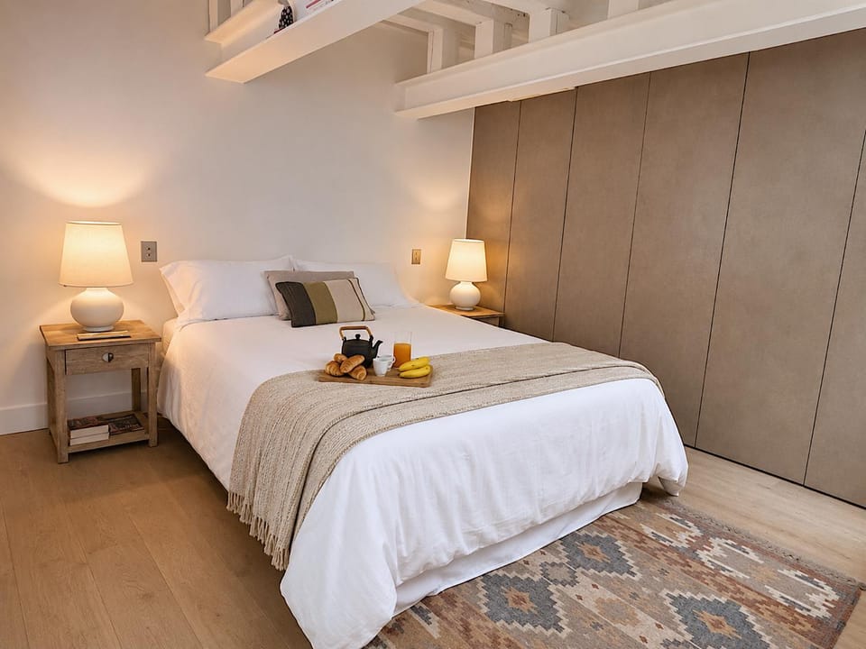 Bed, Photo of the whole room, Bedroom, towels, wardrobe