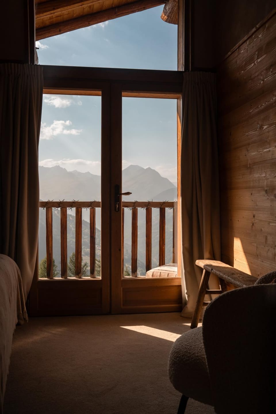 NEW Luxury Chalet Sapins - PRIVATE POOL- Mountains VIEW - Family & Comfort - SPECIAL LAUNCH OFFER Chalet in Sainte-Foy-Tarentaise