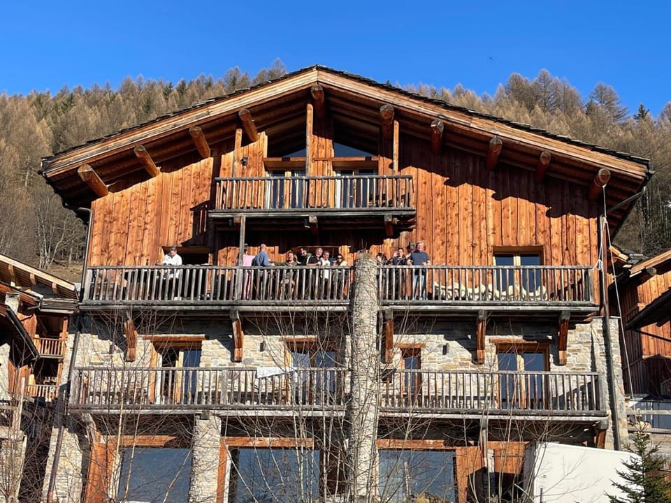 Property building, Day, Natural landscape, View (from property/room), Balcony/Terrace, Mountain view