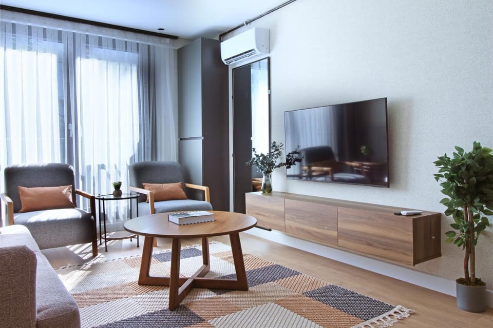 Communal lounge/ TV room