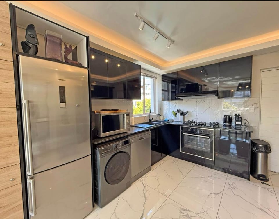 Coffee/tea facilities, Breakfast, dishwasher, oven, washing machine