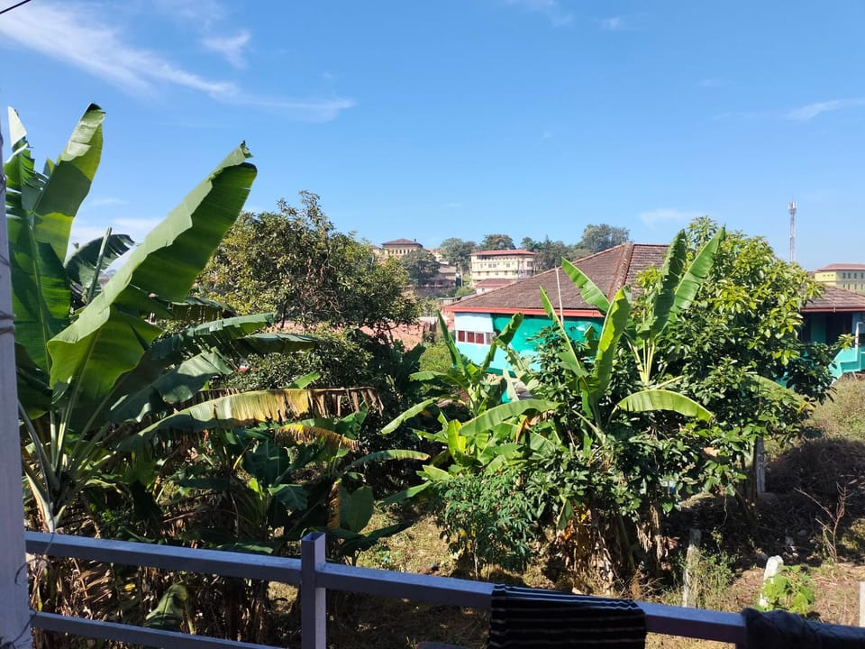 Laharya couple room House in Madikeri